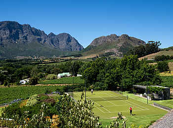 Mont Rochelle Hotel and Vineyard: Tennisplatz