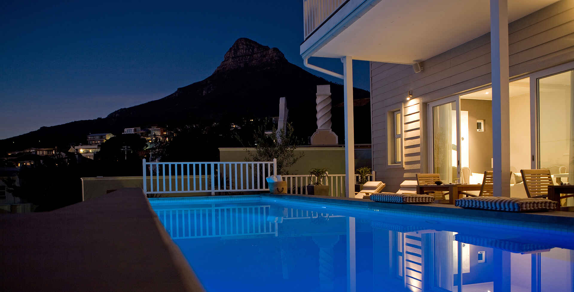 Sea Five Boutique Hotel: Swimming Pool