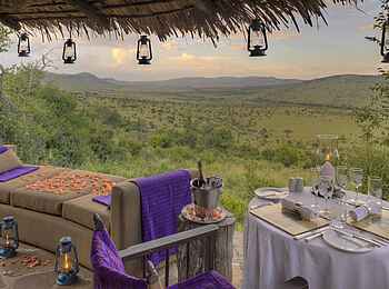 Klein's Camp: Privater Tisch