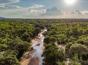 Laba Jongomero Camp: Der Nationalpark aus der Vogelperspektive