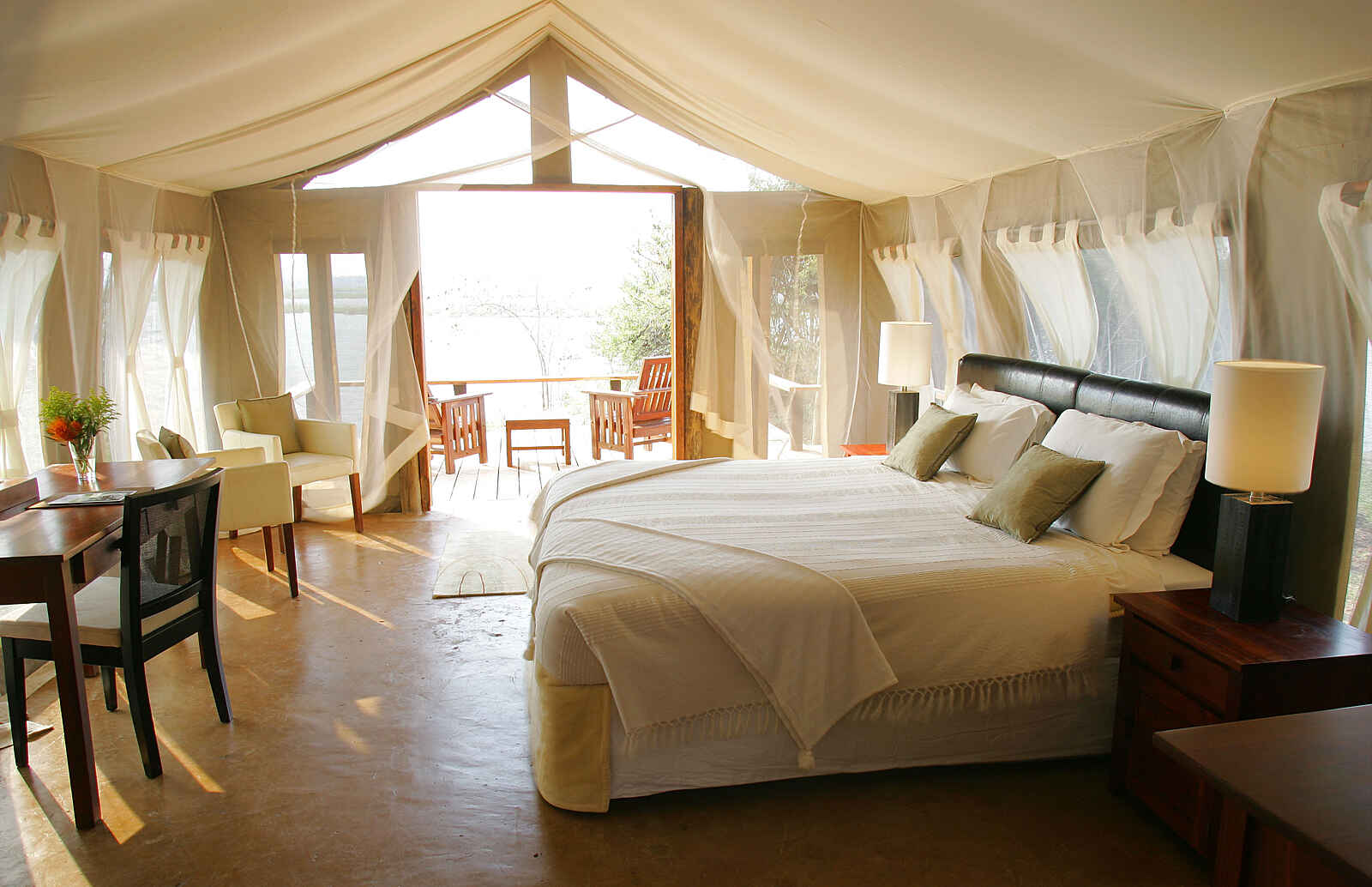 Royal Zambezi Lodge: Classic Suite mit Doppelbett Royal Zambezi Lodge: Classic Suite mit Doppelbett