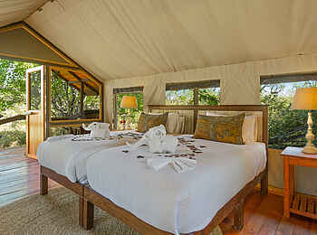 Saguni Safari Lodge: Forest Tent Saguni Safari Lodge: Forest Tent