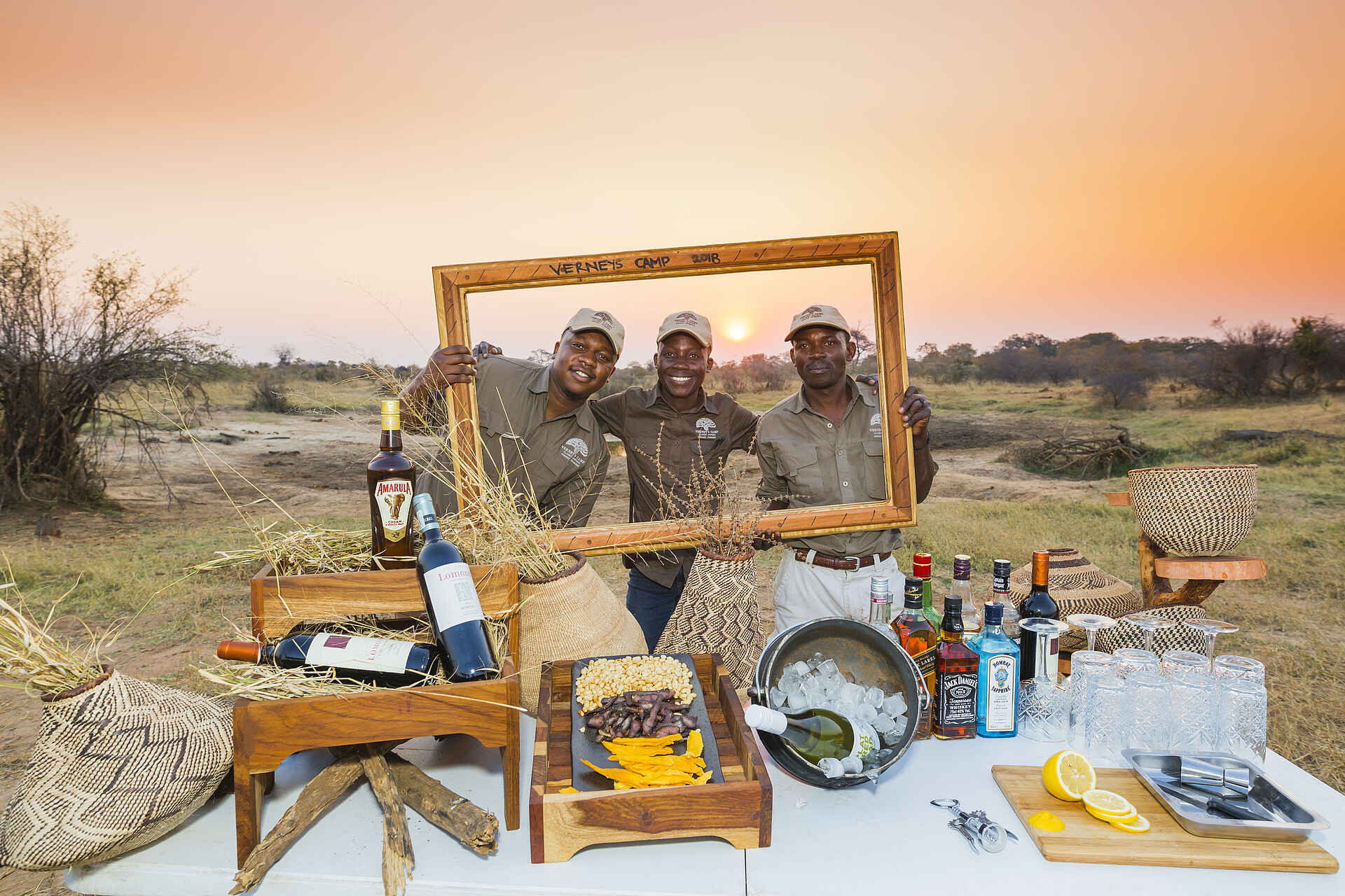 Verney's Camp: Serviceteam