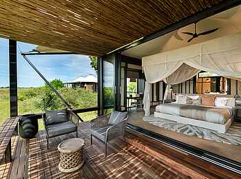 Daunara Safari Camp: Terrasse