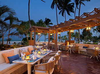 LUX Marijani: Die Restaurant Terrasse