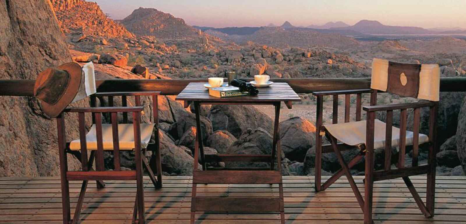 Mowani Mountain Camp: Private Veranda Mowani Mountain Camp: Private Veranda