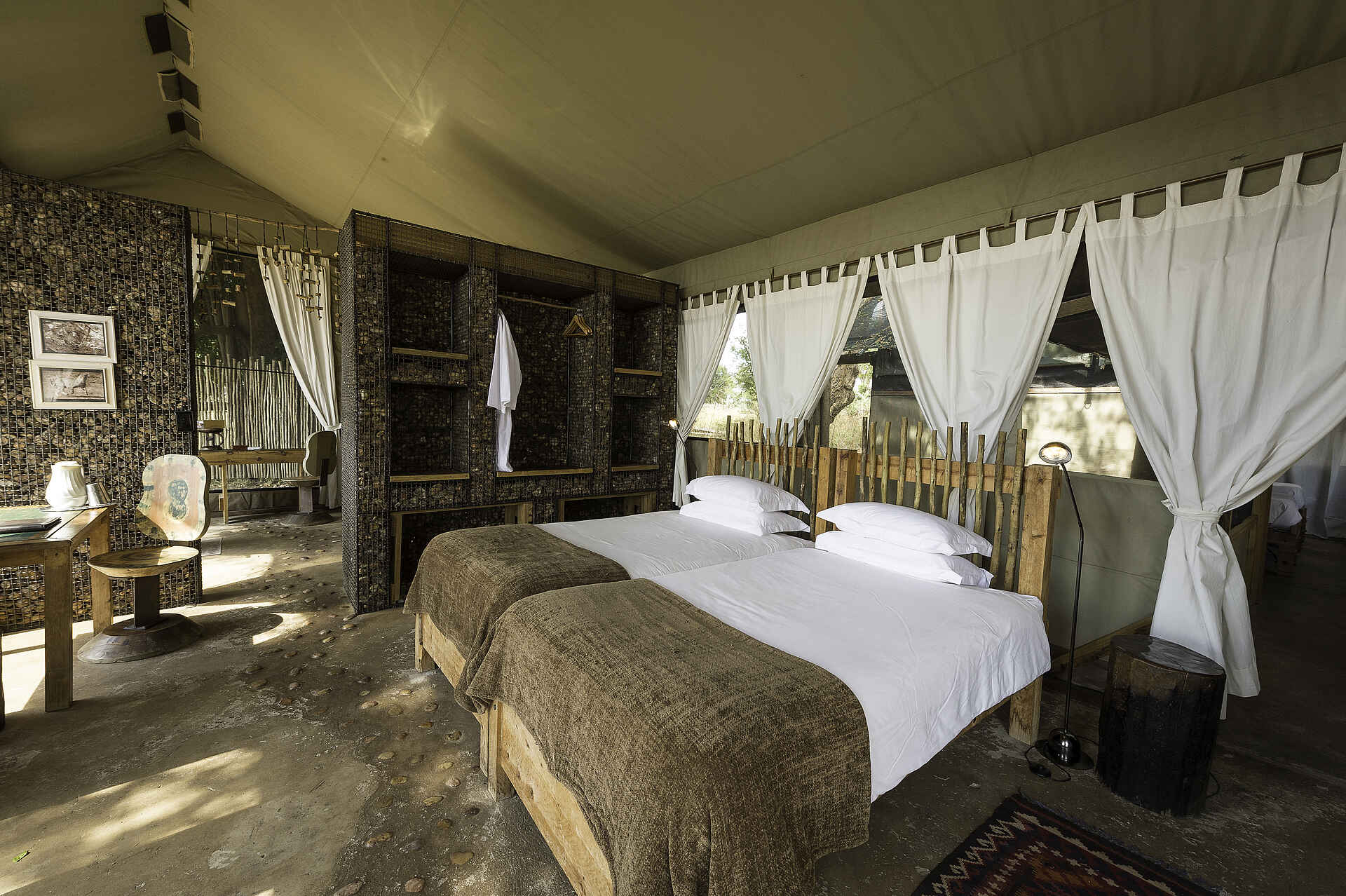 mana pools ruckomechi camp, mana pools safari, ruckomechi, ruckomechi camp, ruckomechi camp bilder, ruckomechi lodge, sambesi safari, schlafzimmer, zelt