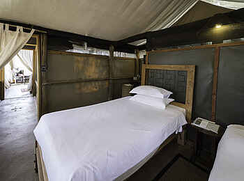 Ruckomechi Camp: Schlafbereich Ruckomechi Camp: Schlafbereich