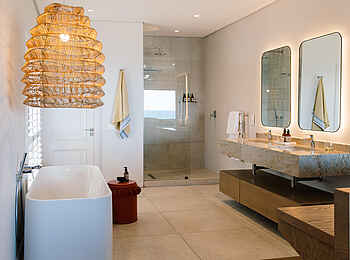 Sala Beach House: Ocean View Room Waschbecken