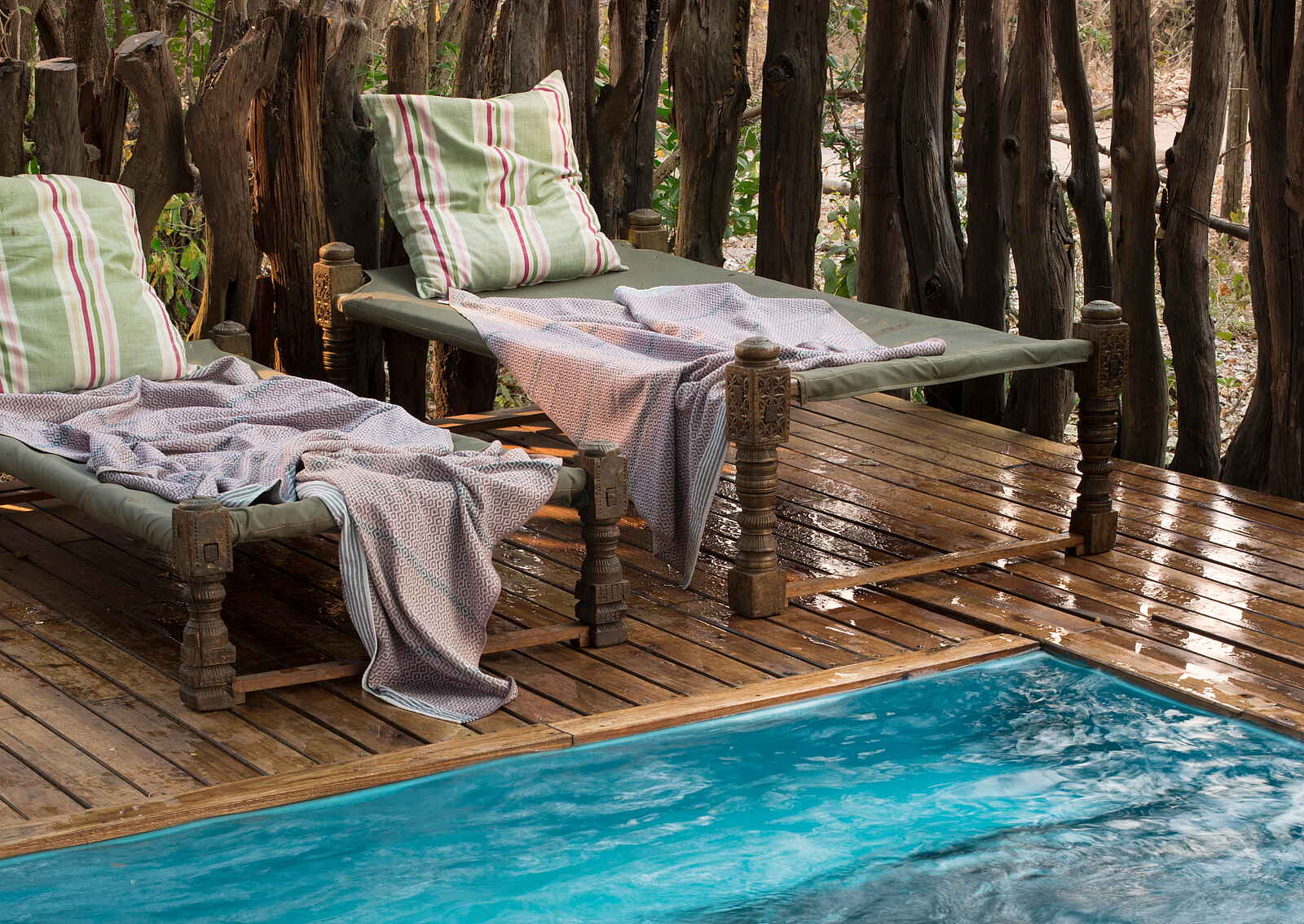 Kanga Expeditions: Am Pool Kanga Expeditions: Am Pool