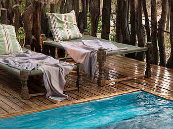 Kanga Expeditions: Am Pool