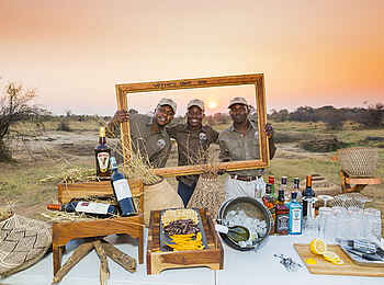 Verney's Camp: Serviceteam