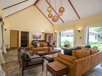 Hamerkop House by Lemala: Loungebereich Hamerkop House by Lemala: Loungebereich