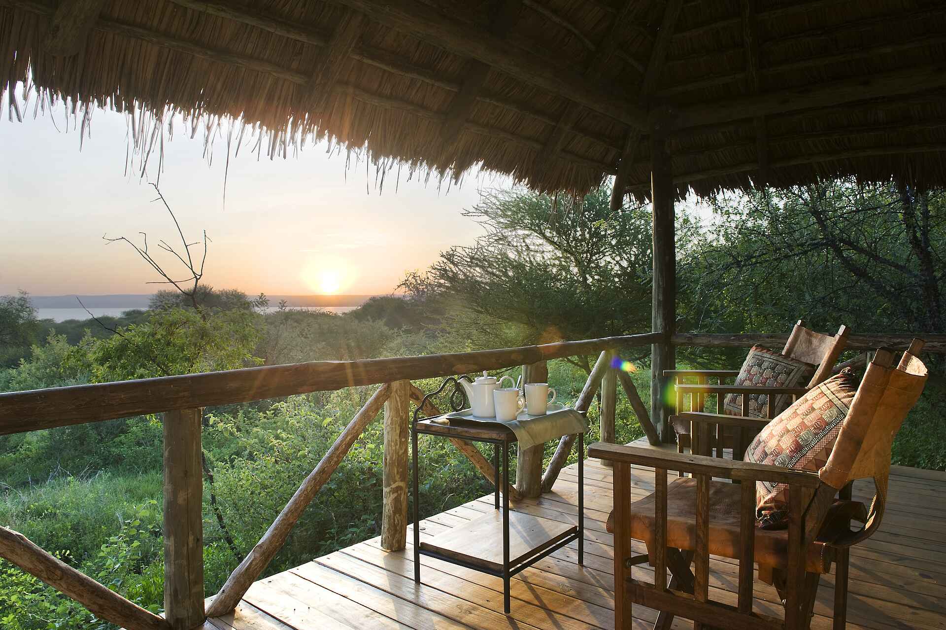 Lake Burunge Tented Camp: Veranda des Gästezeltes