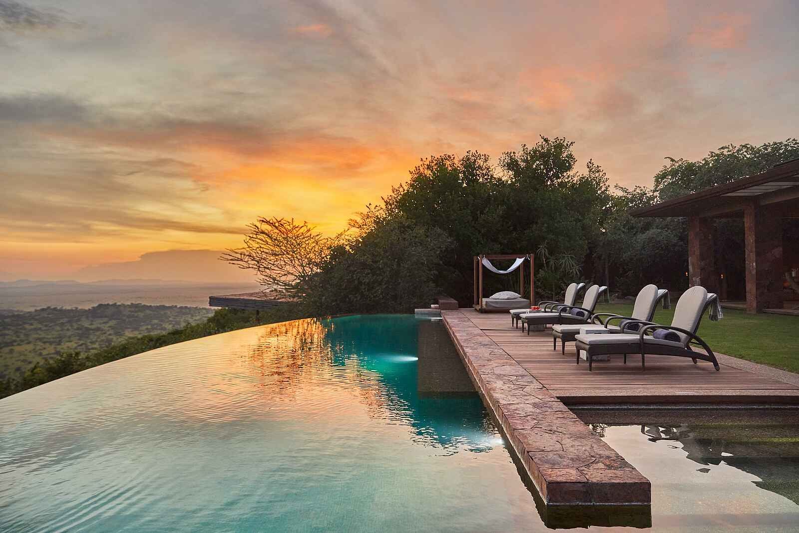 Singita Kilima Villa: Am Pooldeck Singita Kilima Villa: Am Pooldeck