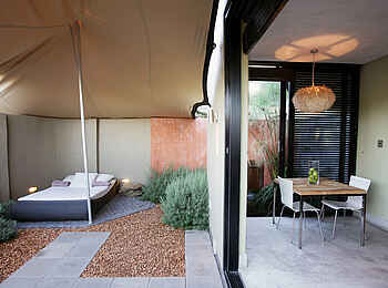 The Olive Exclusive: Kunene - Ausschnitt der Lounge