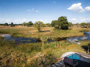 Jackalberry Tented Camp: Wasserweg vor dem Camp