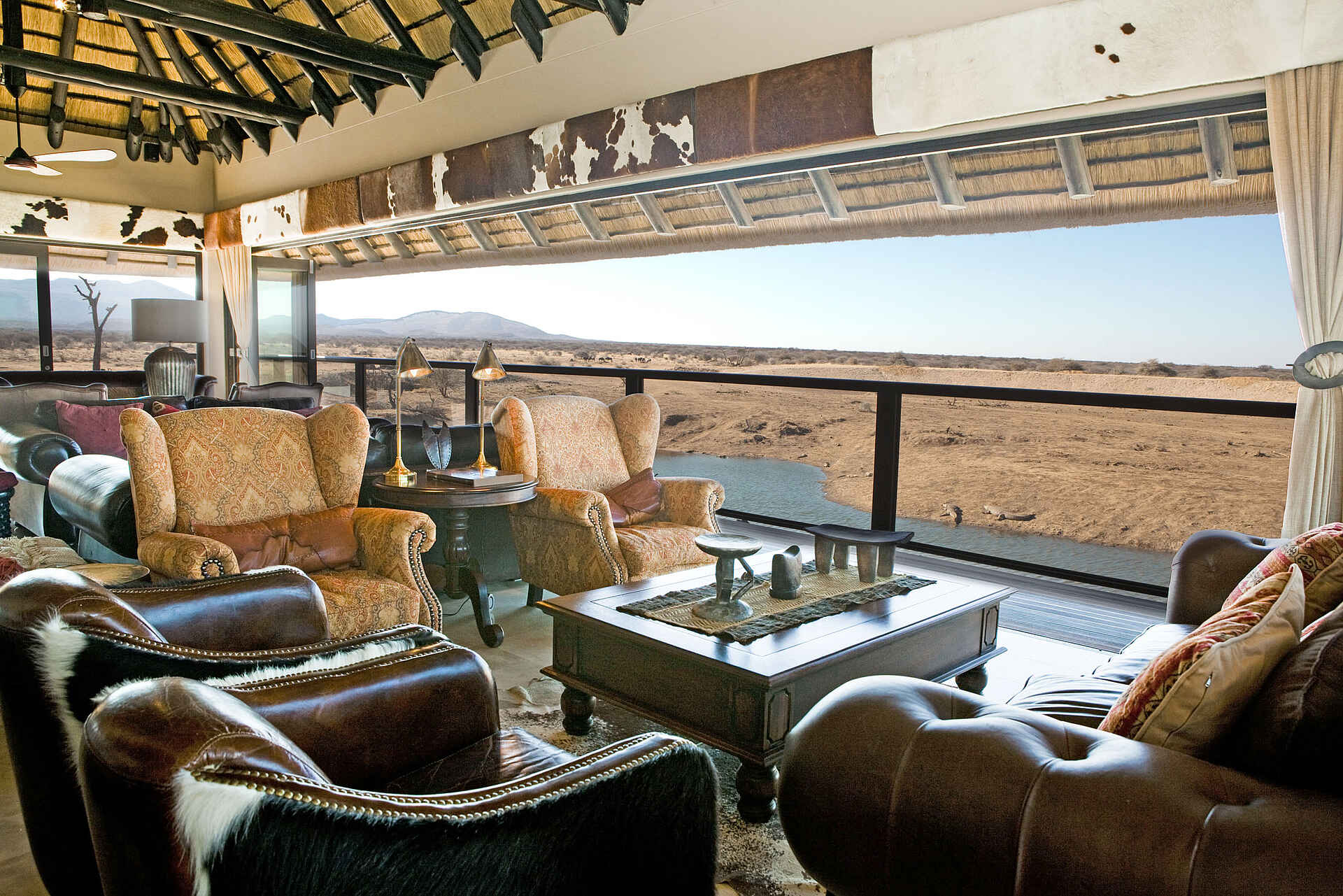 Erindi Old Traders Lodge: Lounge Erindi Old Traders Lodge: Lounge