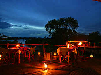 Selous Impala Camp: Dinnerbeleuchtung