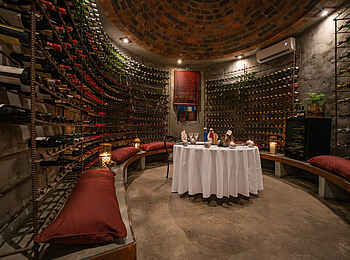 Tintswalo Safari Lodge: Dinner im Weinkeller