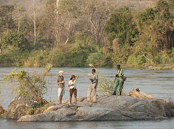 Mkulumadzi Lodge: Felsinsel
