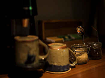 Sambora Kinigi Lodge: Kaffee- und Teestation