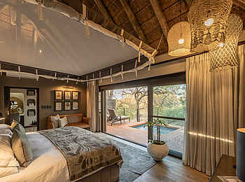 Simbambili Game Lodge: Simbambili Waterhole Suite 