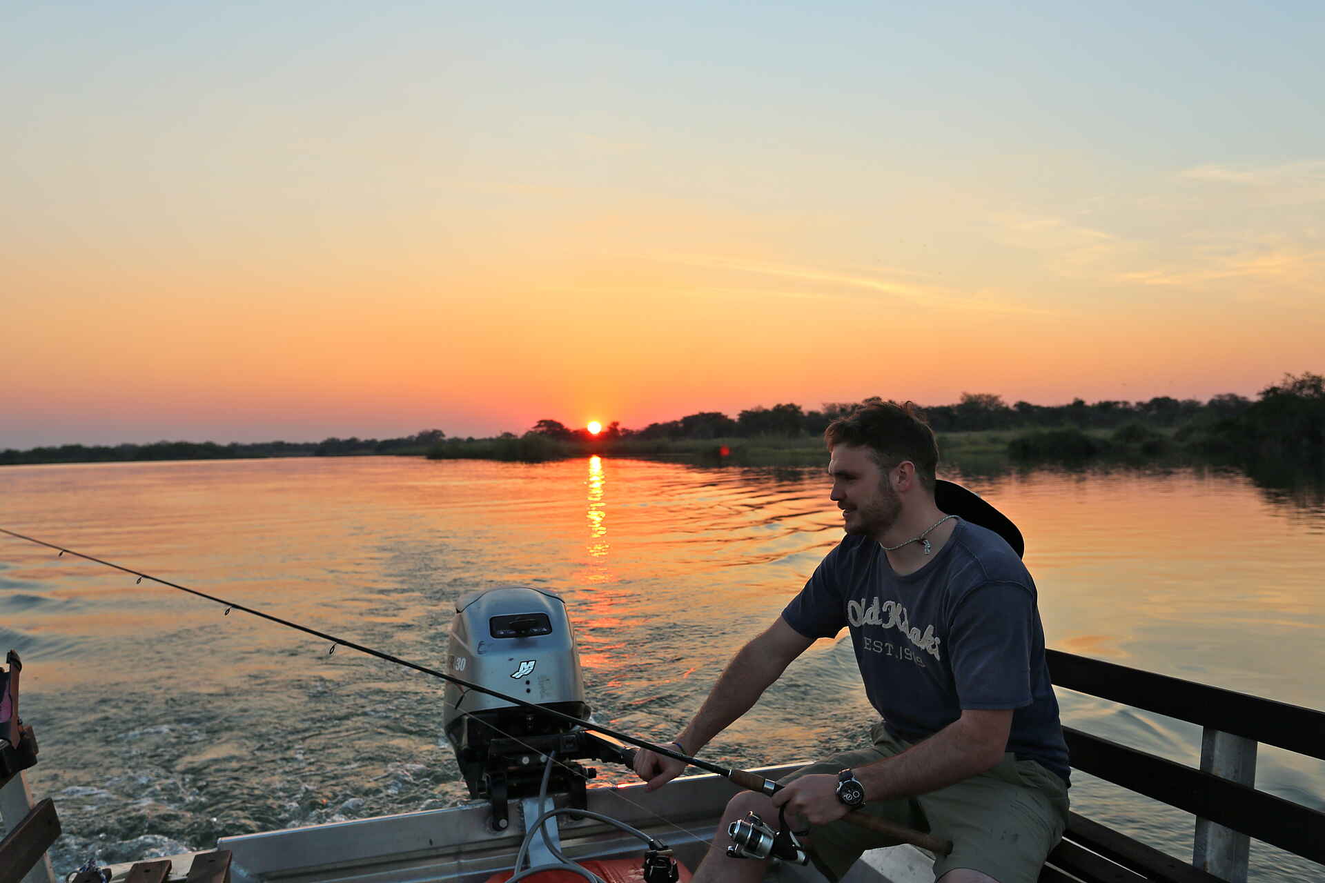Taranga Safari Lodge: Ausflug auf dem Okavango River Angola, Caiprivi, Caiprivi-Streifen, Camping, Flussufer, Jacobus Bruwer, Luxus, Namibia, Okavango, Okavango River, Rundu, Taranga, Taranga Safari Lodge, Zeltchalets, Entspannung, Erholung, Service, afrikarma, afrikarma.de, Afrikarma Safaris