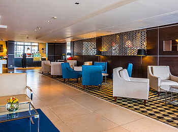 Eka Hotel: Elegante Lobby