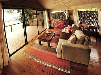 Anabezi Luxury Tented Camp: Private Lounge im Gästezelt