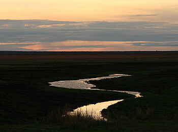 Katuma Bush Lodge: Ein Flusslauf bei Sonnenuntergang
