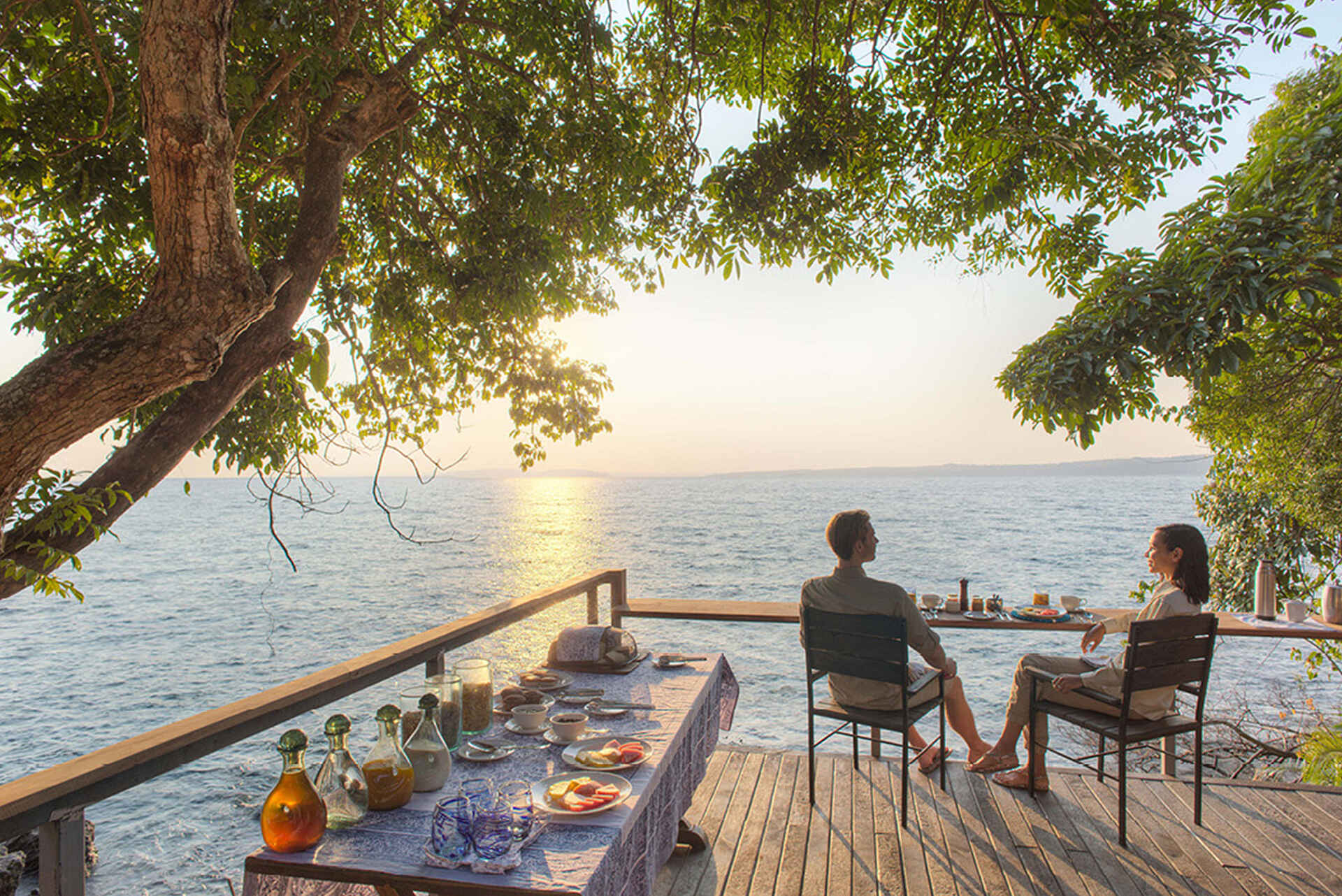 Rubondo Island Camp: Frühstück auf dem Deck
