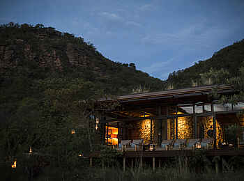 Marataba Mountain Lodge: Hauptlodge von außen Marataba Mountain Lodge: Hauptlodge von außen