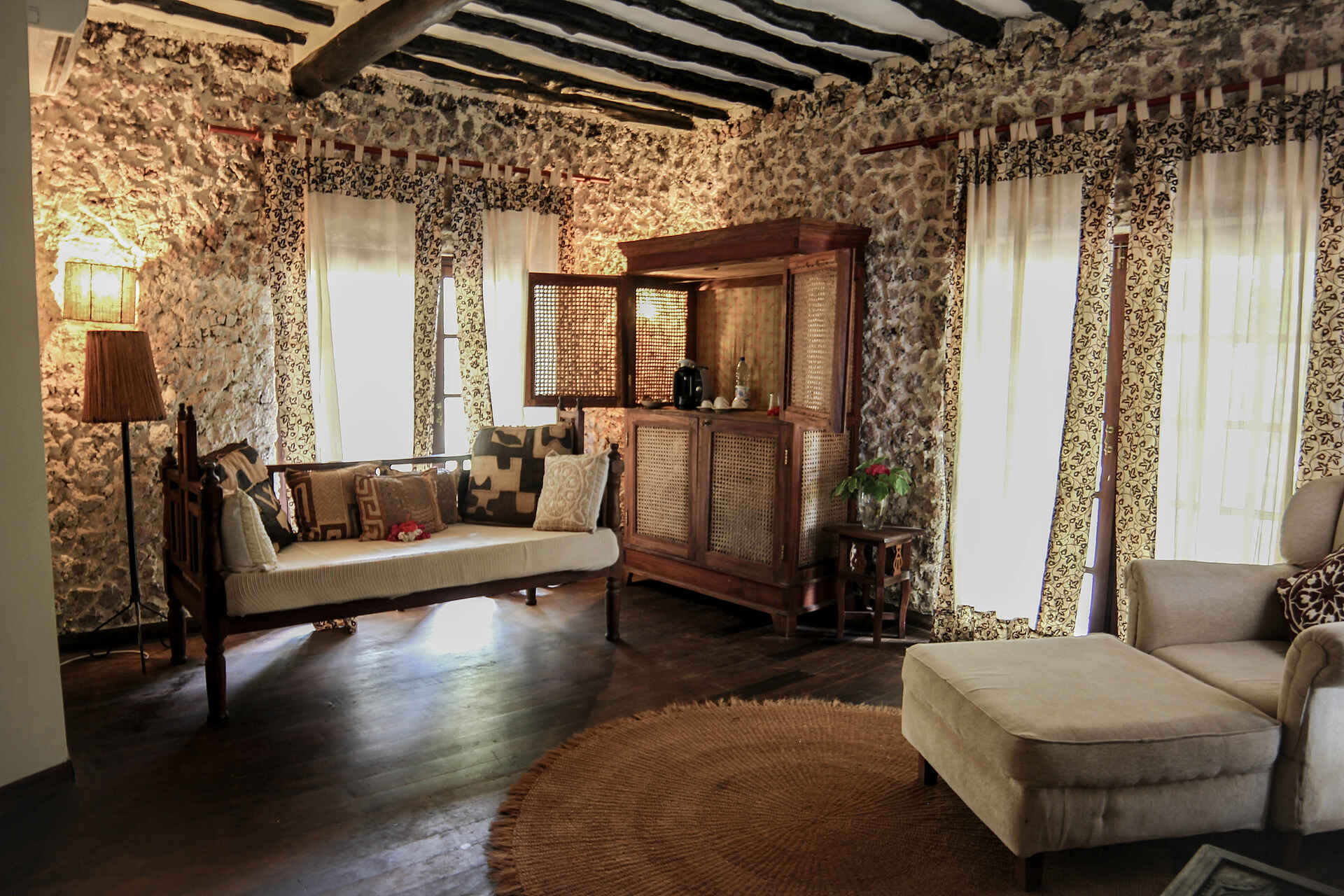 Anna of Zanzibar, Michael Winter, Sansibar, Einrichtung, Gästeunterkunft, Wohnzimmer, Afrikarma, Afrikarma Safaris, Afrikarma Safaris - Wildnis. Hautnah., Afrikarma.de