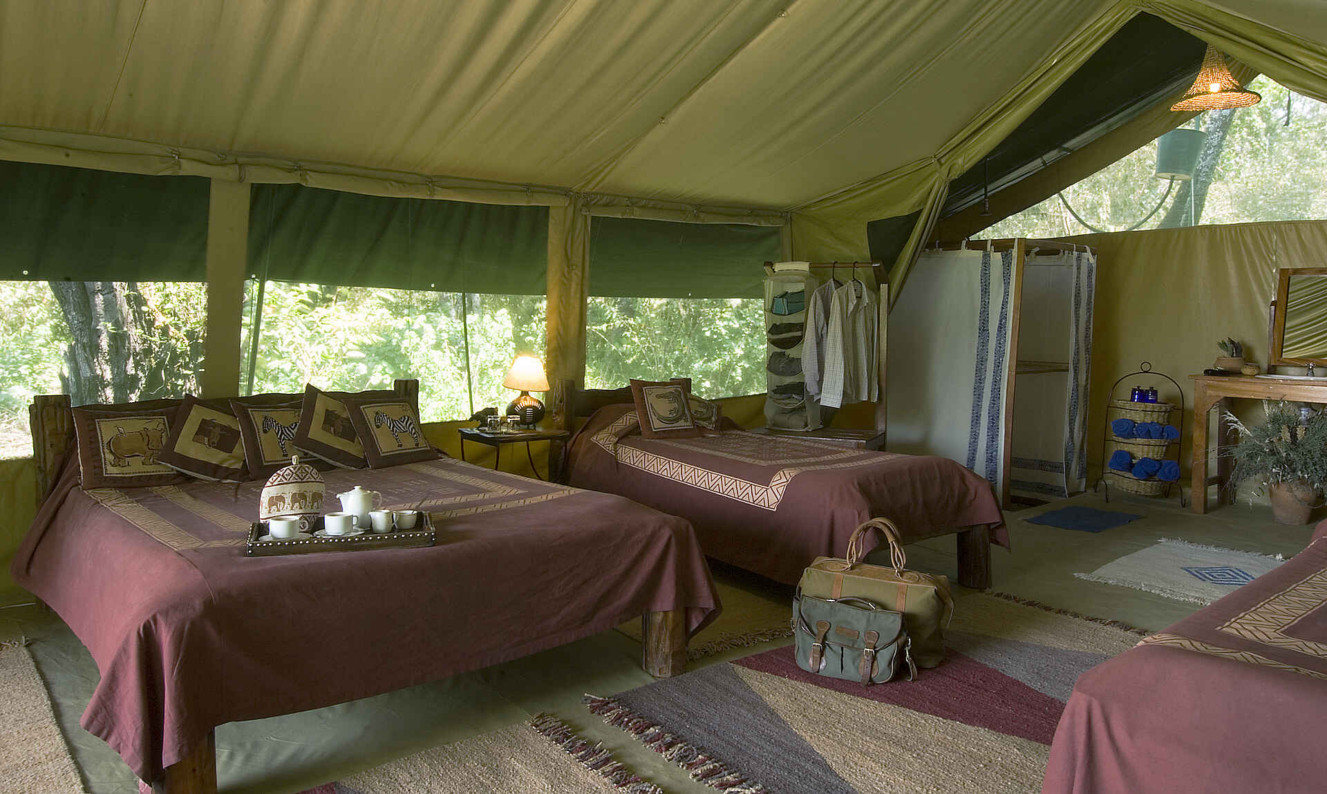 Kicheche Mara Camp: Gästezelt mit drei Betten
