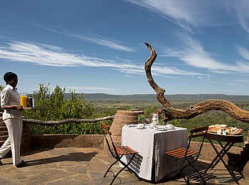 Madikwe Safari Lodge Dithaba: Frühstück auf der Terrasse