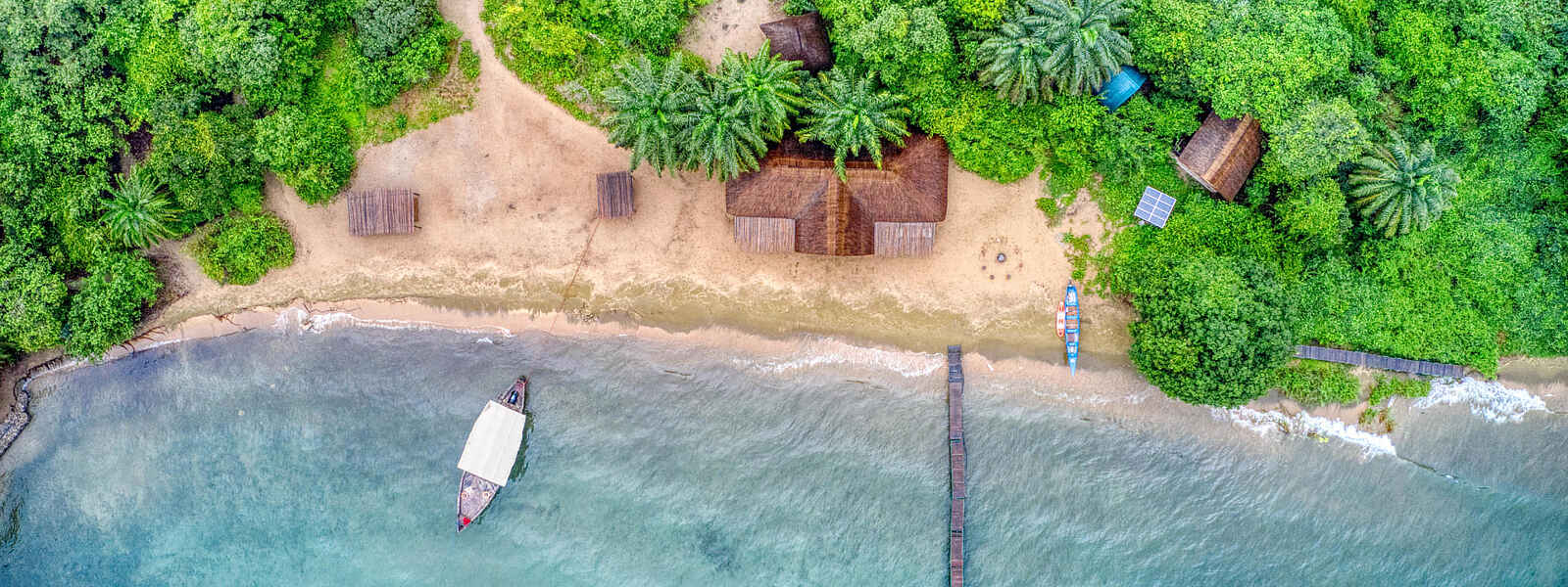 Mbali Mbali Mahale Lodge: Vogelperspektive Mbali Mbali Mahale Lodge: Vogelperspektive