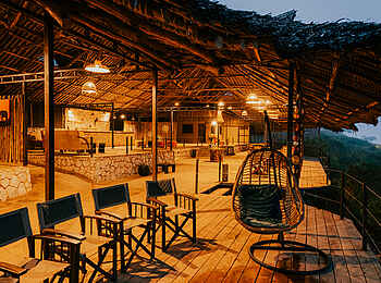 Soroi Cheetah Tented Camp: Terrasse mit Aussicht