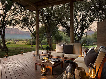 Marataba Safari Lodge: Terrasse im Abendlicht