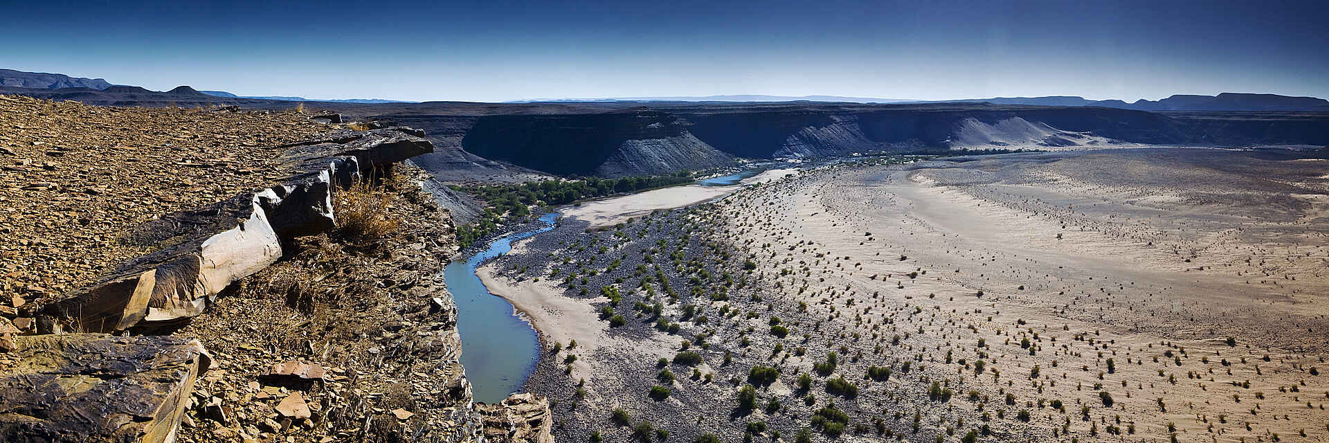 Canyon National Park, Fish River, Fish River Canyon, Fish River Lodge, Journeys Namibia, Köcherbaum, Natur, Panorama, Südnamibia, afrikarma, afrikarma.de