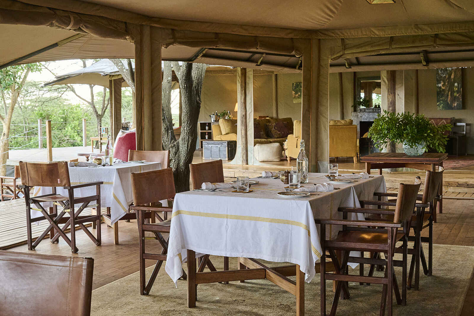 Saruni Leopard Hill: Der Essbereich Saruni Leopard Hill: Der Essbereich