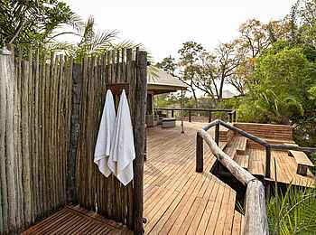 Ila Safari Lodge: Eine Außendusche