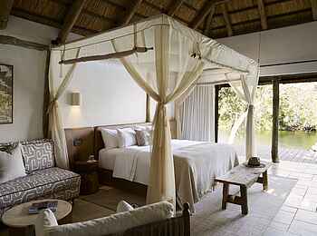 Lolelunga Private Reserve Lodge: Junior Suite Bett