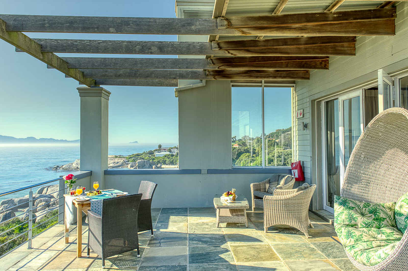 Tintswalo Boulders Boutique-Hotel: Die Terrasse der Premier Sea Facing Suite Tintswalo Boulders Boutique-Hotel: Die Terrasse der Premier Sea Facing Suite