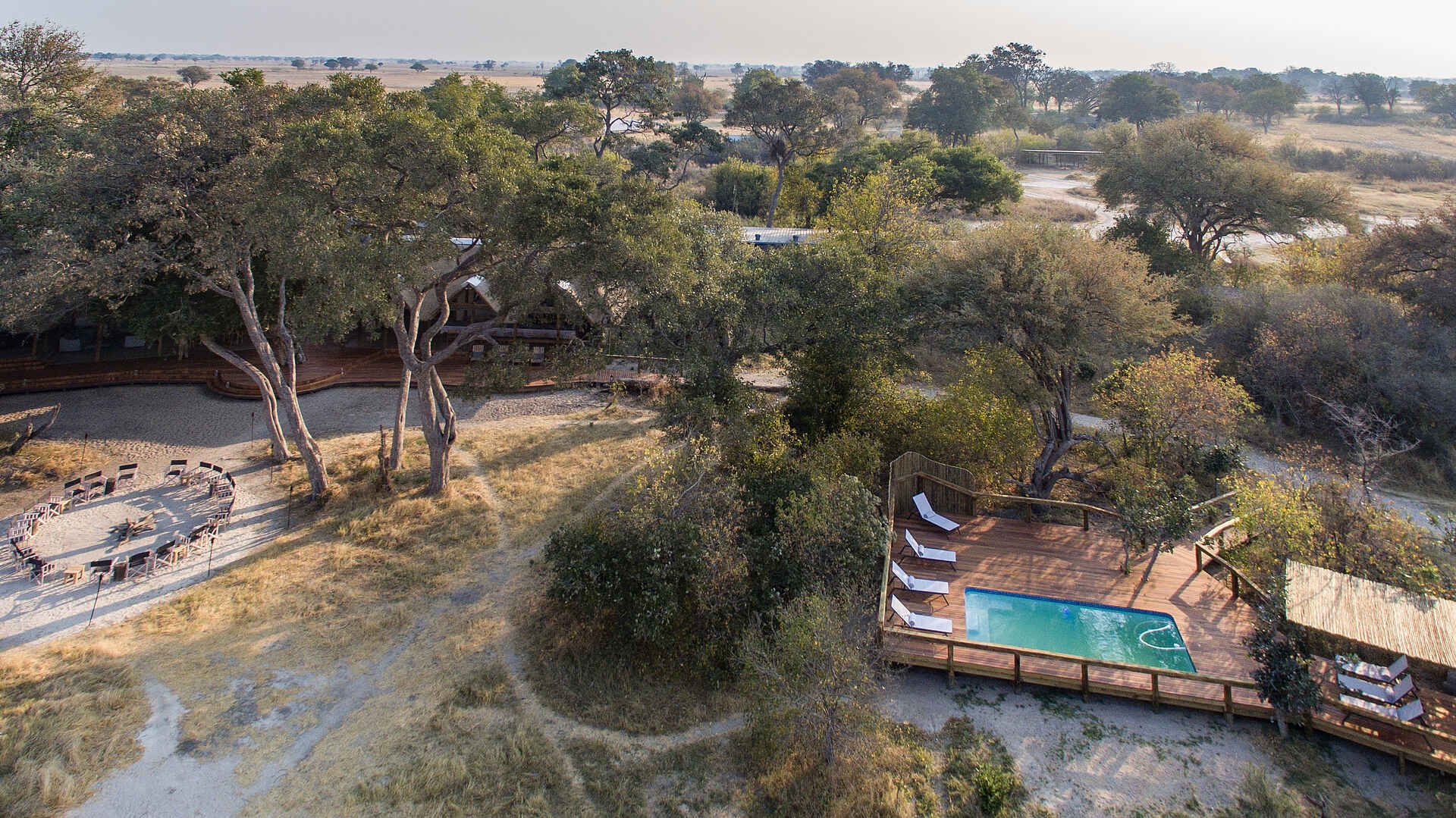 Splash Camp: Areal rund um das Hauptgebäude