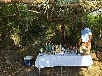 Mopriri Camp: Bar im Fly Camp Mopriri Camp: Bar im Fly Camp