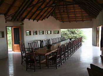 Nxai Pan Camp: Esstisch