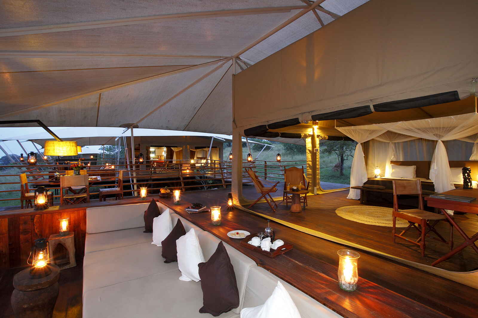 Serengeti Bushtops: Familienzelt-Interieur Serengeti Bushtops: Familienzelt-Interieur