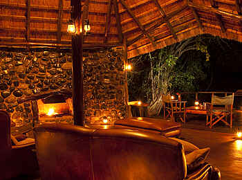 Kasaka River Lodge: Untere Lounge Kasaka River Lodge: Untere Lounge