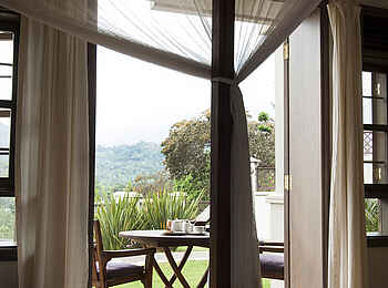 Machweo Wellness Retreat: Blick auf den Balkon der Honeymoon-Suite